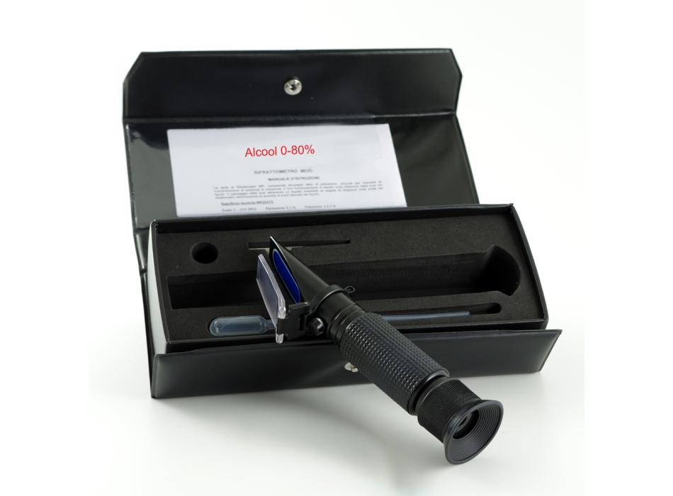 Portable refractometer for alcohol with ATC Agritech Store