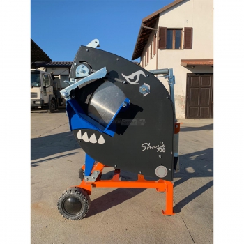 Ferăstrău circular cu motor electric SHARK 700 EM Agritech Store